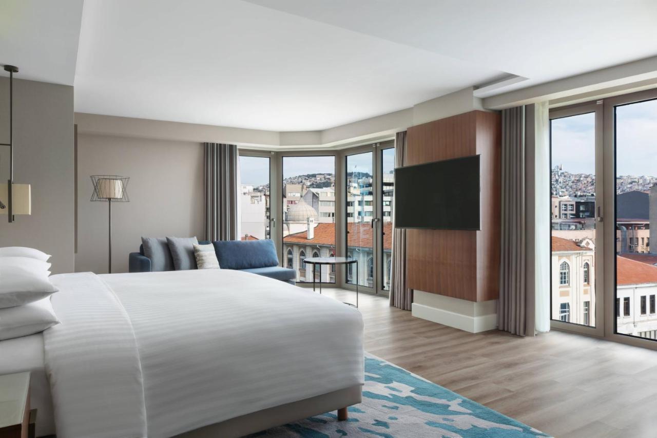 Izmir Marriott Hotel ภายนอก รูปภาพ Deluxe Suite